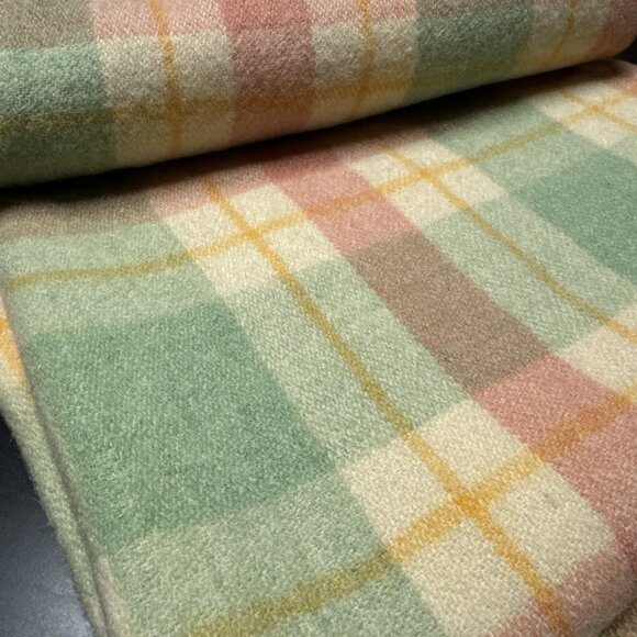 Vintage Ayers Rainbow Check Thermal Wool Blanket 57X82 In - Picture 9 of 10